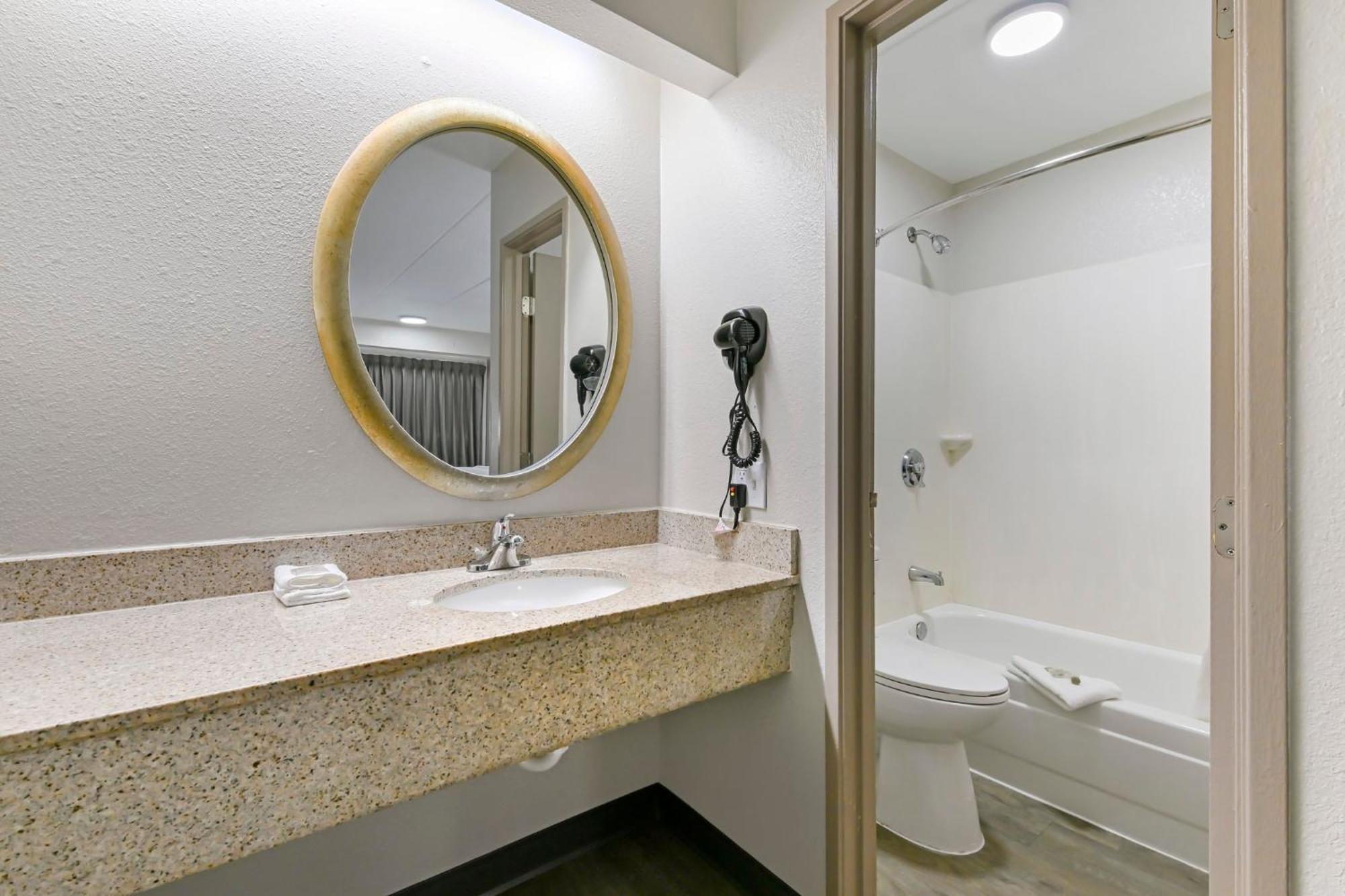 Red Roof Inn Washington Dc - Лоръл Екстериор снимка