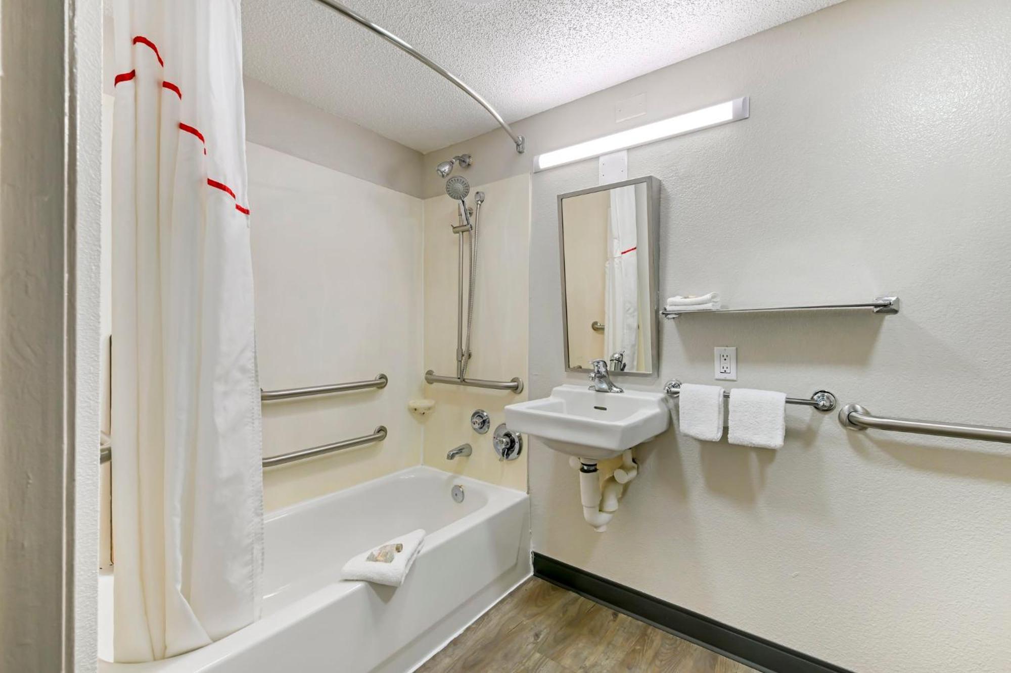 Red Roof Inn Washington Dc - Лоръл Екстериор снимка